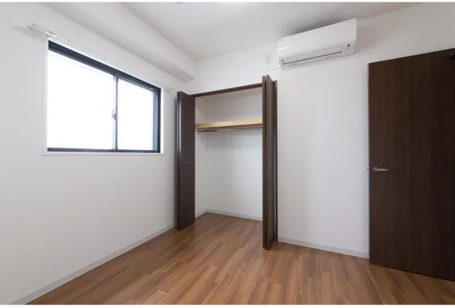 chỗ treo quần áo